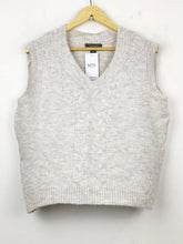 Buy online pre-used pre-loved 100% authentic & Original branded Primark (SL-1910) available in Pakistan. Top international brands avilable.